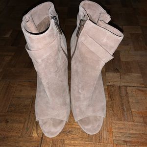 BCBG heel with open toe